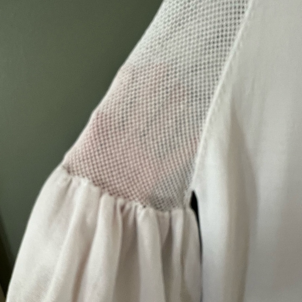 Kerisma Kerisma Bell Sleeve Knit Top medium/large white mesh shoulder - Picture 6 of 6